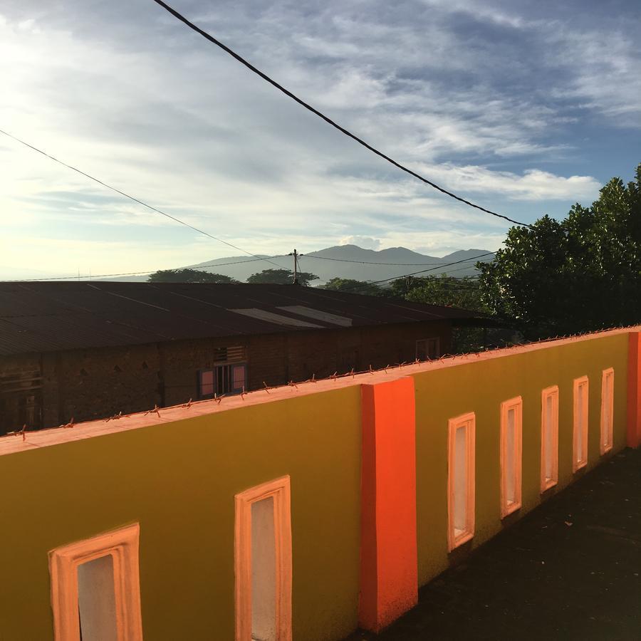 Aini Home Stay Ternate Dış mekan fotoğraf