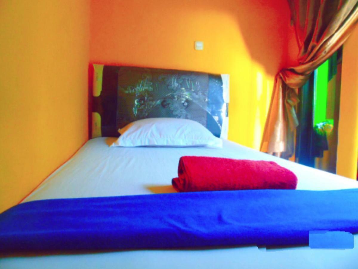 Aini Home Stay Ternate Dış mekan fotoğraf